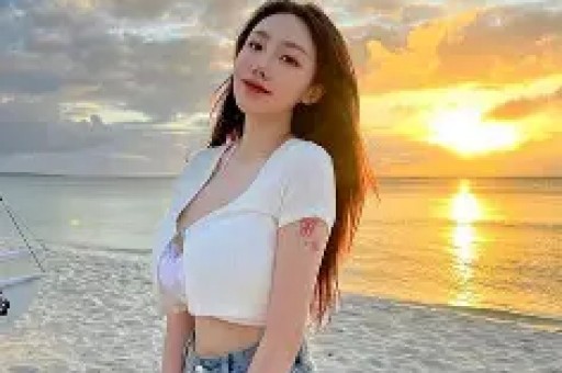 虞书欣封杀风波升级！曝其借拍戏扇巴掌打人画面曝光本人也出手了！