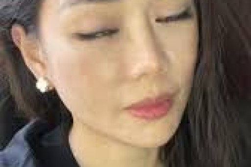 斗鱼女主播忘关摄像头私密画面流出！虚假人设彻底翻车